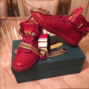 Gutta Red Buscemi